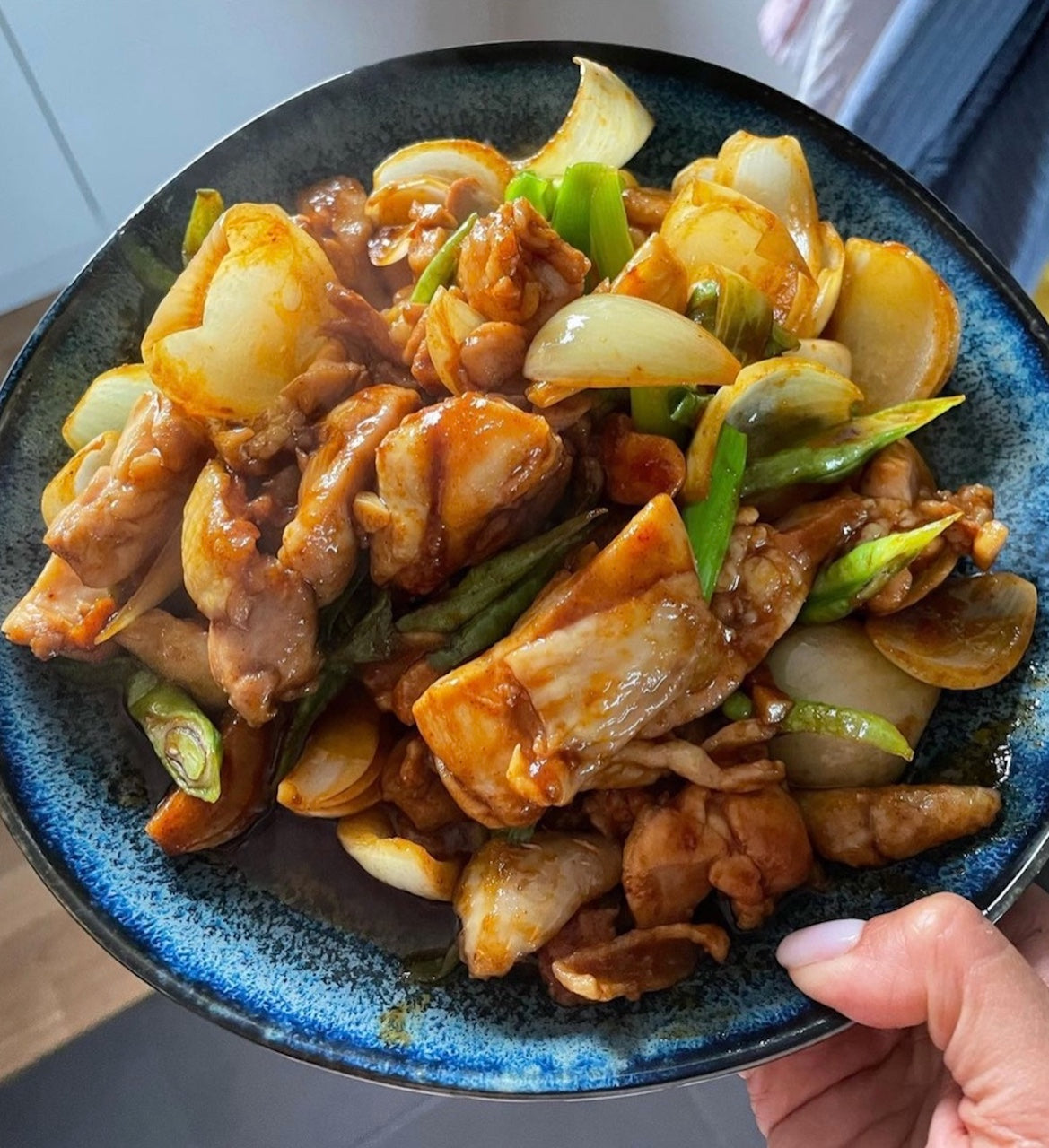 Phad namprikpao - Sauté dans une pâte de piment doux rôti